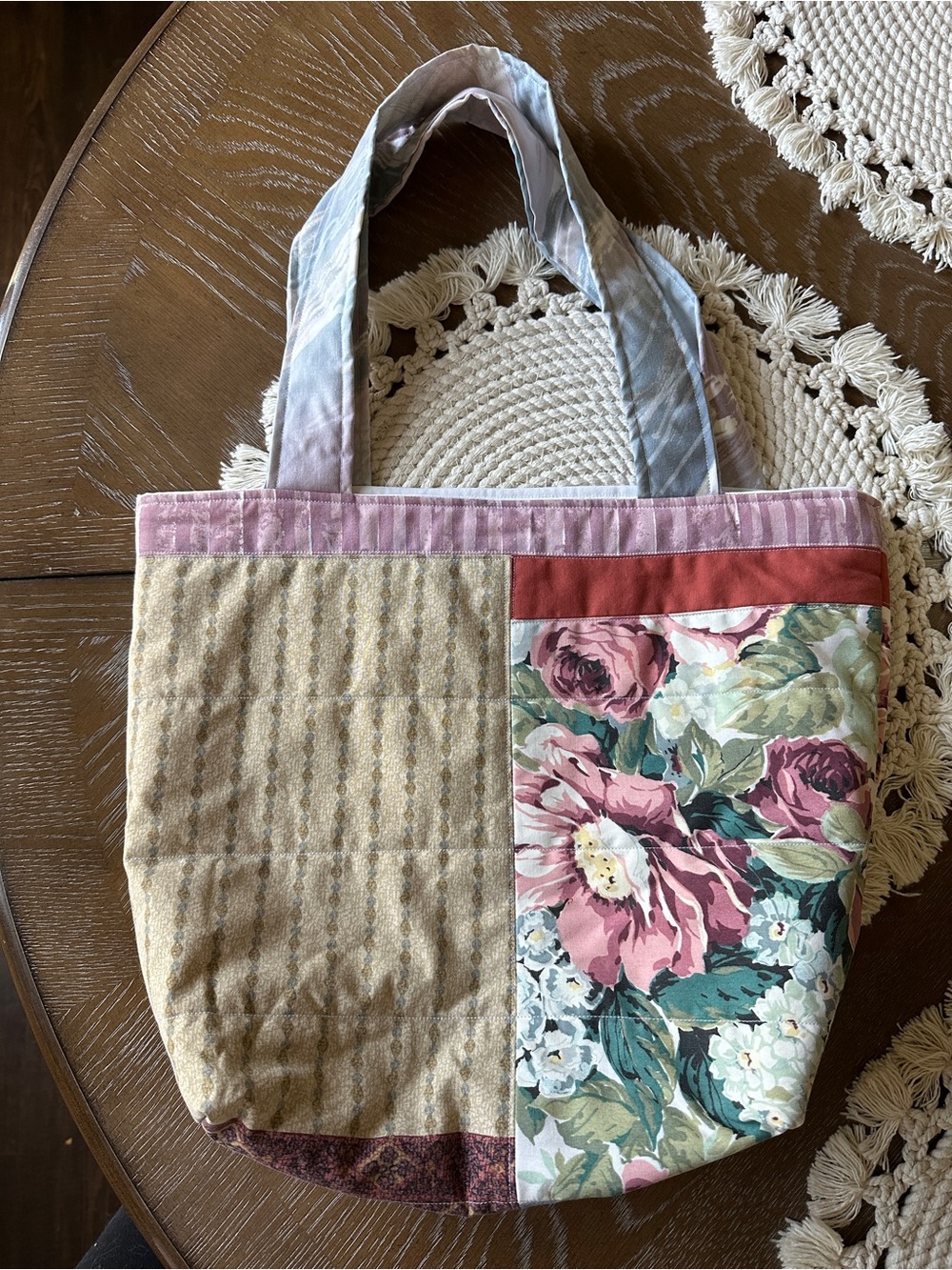 Floral Vintage Patchwork Tote Bag in Pink and Beige